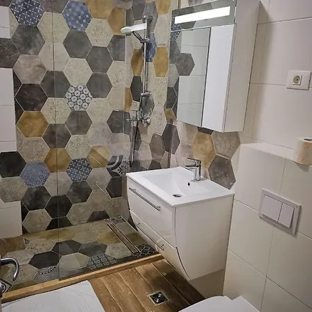 Wave 3 Promenada * Năvodari