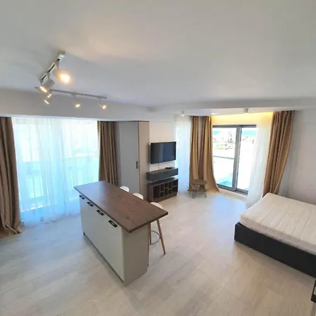 Apartment Wave 3 Promenada *