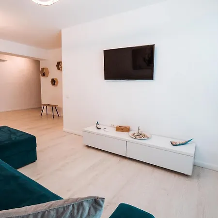 Apartment Wave 3 Promenada *