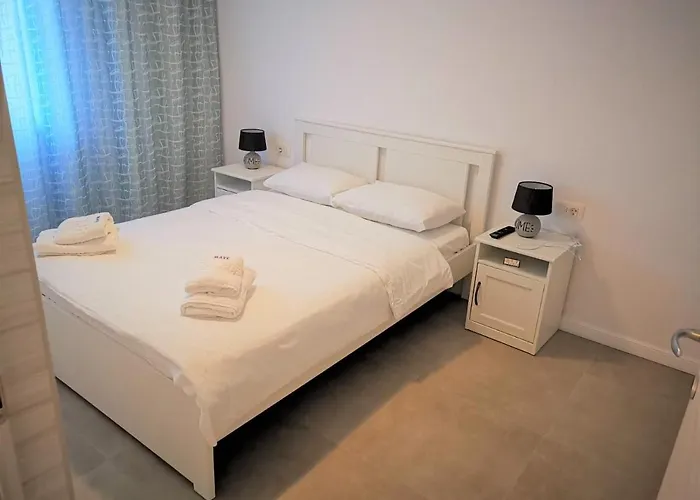 Wave 3 Promenada شقة *